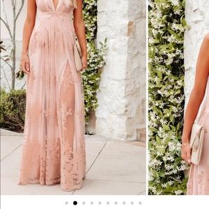 *Only worn once!* Vici maxi dress - dusty rose color